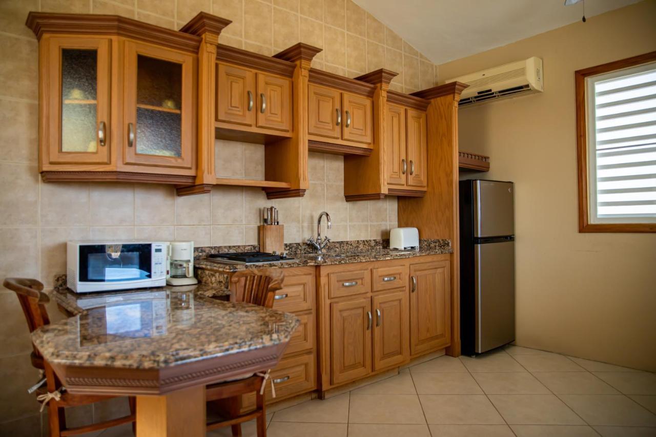 Easy Corner Villas Sandy Ground Village Esterno foto